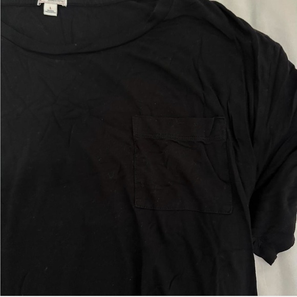 Gap black tee shirt - Picture 2 of 3